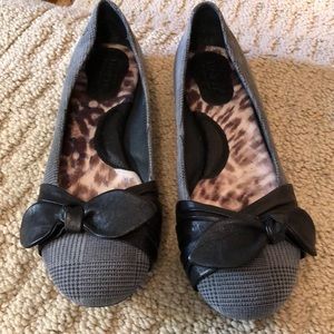 Born Leather Ballet Flats